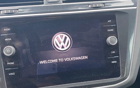 Volkswagen Tiguan II, 2020 год, 2 250 000 рублей, 10 фотография