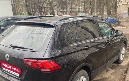 Volkswagen Tiguan II, 2020 год, 2 250 000 рублей, 2 фотография