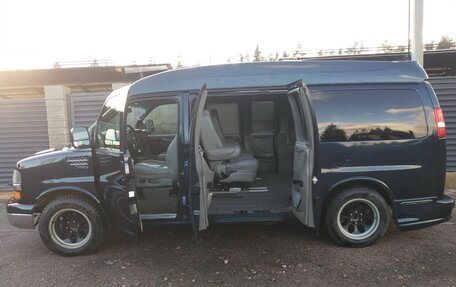 Chevrolet Express II, 2009 год, 1 700 000 рублей, 5 фотография