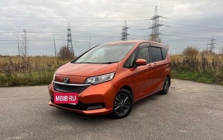 Honda Freed II, 2022 год, 1 480 000 рублей, 2 фотография