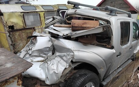 Nissan Navara (Frontier), 2008 год, 120 000 рублей, 7 фотография