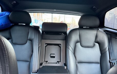 Volvo XC60 II, 2018 год, 3 100 000 рублей, 21 фотография