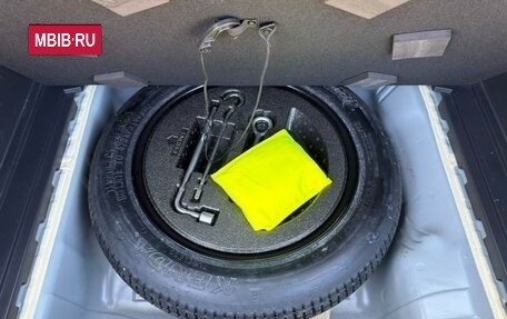 Honda Vezel, 2022 год, 1 825 000 рублей, 23 фотография