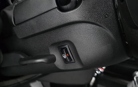 MINI Hatch, 2023 год, 1 980 000 рублей, 15 фотография