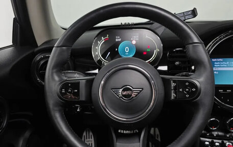 MINI Hatch, 2023 год, 1 980 000 рублей, 9 фотография