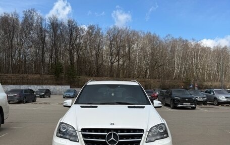 Mercedes-Benz M-Класс, 2011 год, 1 650 000 рублей, 1 фотография