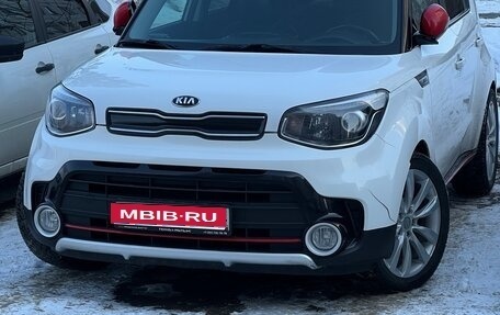 KIA Soul II рестайлинг, 2016 год, 1 490 000 рублей, 1 фотография