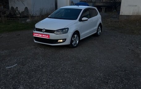 Volkswagen Polo VI (EU Market), 2011 год, 840 000 рублей, 1 фотография