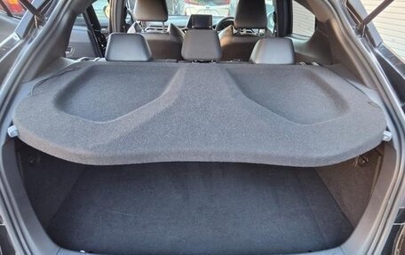 Toyota C-HR I рестайлинг, 2023 год, 1 825 000 рублей, 15 фотография