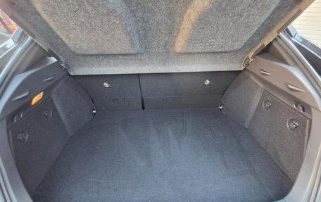 Toyota C-HR I рестайлинг, 2023 год, 1 825 000 рублей, 16 фотография