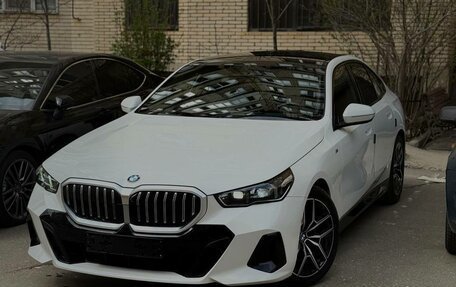 BMW 5 серия, 2024 год, 7 300 000 рублей, 13 фотография