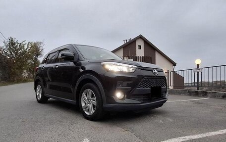 Toyota Raize I, 2022 год, 1 295 000 рублей, 3 фотография