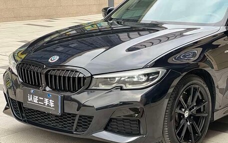 BMW 3 серия, 2021 год, 2 990 000 рублей, 3 фотография