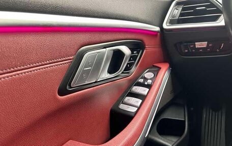 BMW 3 серия, 2021 год, 2 990 000 рублей, 19 фотография