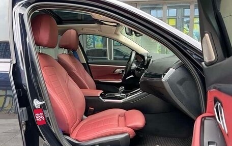 BMW 3 серия, 2021 год, 2 990 000 рублей, 14 фотография