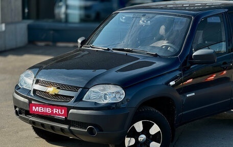 Chevrolet Niva I рестайлинг, 2015 год, 599 000 рублей, 5 фотография