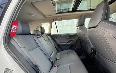 Toyota RAV4, 2026 год, 5 250 000 рублей, 18 фотография