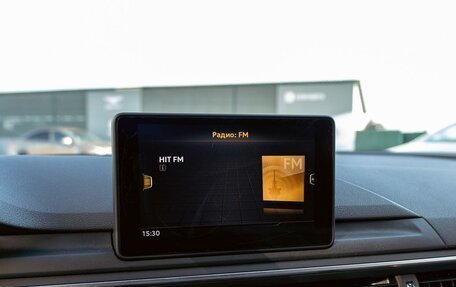 Audi A4, 2019 год, 1 995 000 рублей, 14 фотография