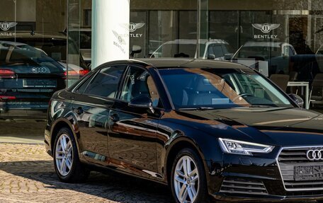 Audi A4, 2019 год, 1 995 000 рублей, 7 фотография