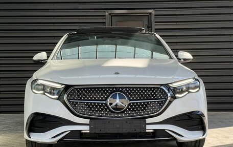 Mercedes-Benz E-Класс, 2025 год, 9 690 000 рублей, 2 фотография