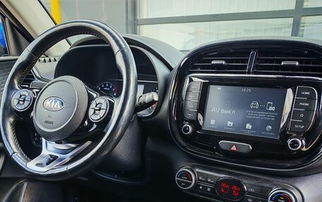 KIA Soul III, 2019 год, 1 633 000 рублей, 10 фотография