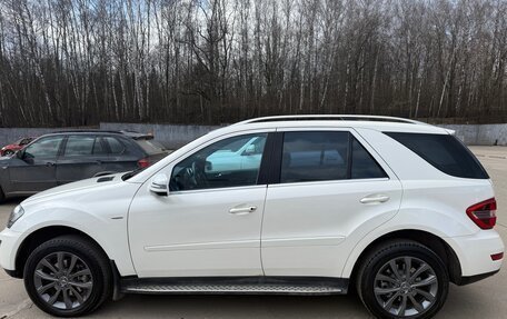 Mercedes-Benz M-Класс, 2011 год, 1 650 000 рублей, 3 фотография