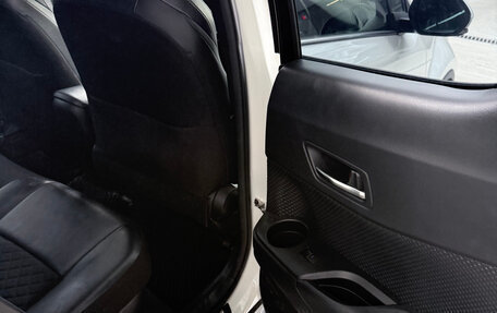 Toyota C-HR I рестайлинг, 2020 год, 3 000 000 рублей, 12 фотография