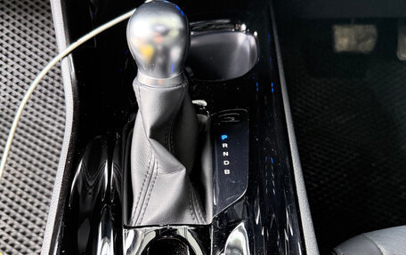 Toyota C-HR I рестайлинг, 2020 год, 3 000 000 рублей, 13 фотография