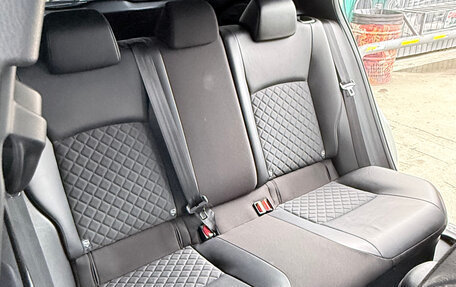 Toyota C-HR I рестайлинг, 2020 год, 3 000 000 рублей, 17 фотография