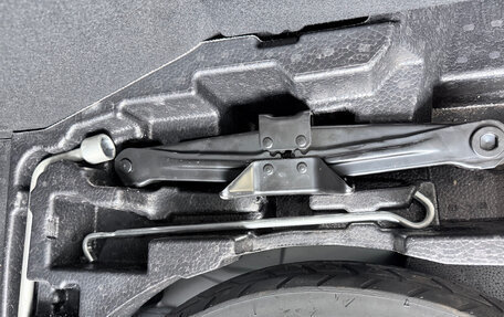 Toyota C-HR I рестайлинг, 2020 год, 3 000 000 рублей, 21 фотография