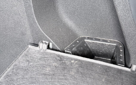 Toyota C-HR I рестайлинг, 2020 год, 3 000 000 рублей, 22 фотография