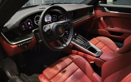 Porsche 911, 2024 год, 27 290 032 рублей, 9 фотография