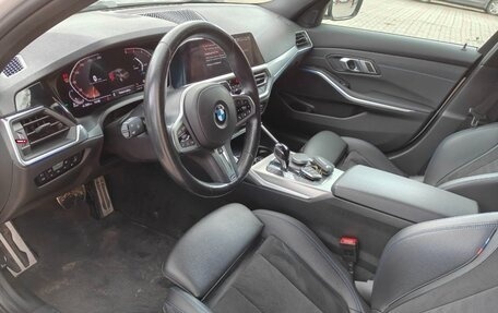 BMW 3 серия, 2021 год, 3 950 000 рублей, 10 фотография