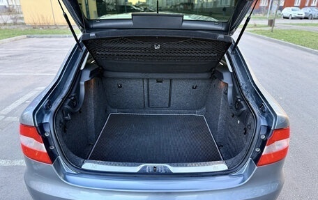 Skoda Superb III рестайлинг, 2008 год, 890 000 рублей, 11 фотография