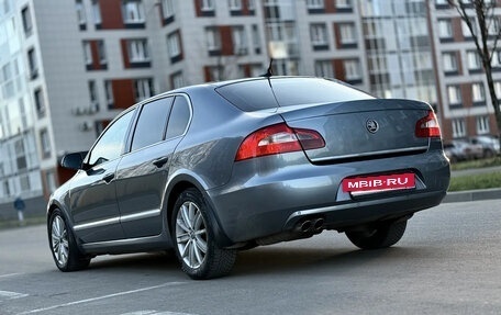 Skoda Superb III рестайлинг, 2008 год, 890 000 рублей, 10 фотография