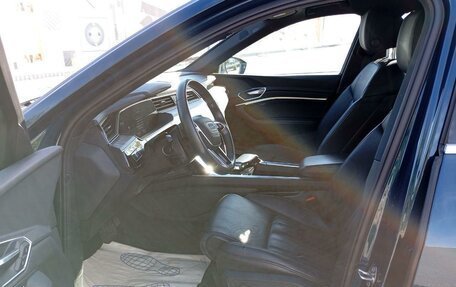 Audi e-tron I, 2021 год, 5 168 000 рублей, 6 фотография