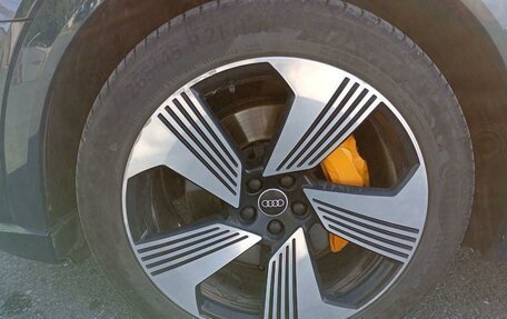 Audi e-tron I, 2021 год, 5 168 000 рублей, 18 фотография