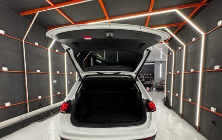 Volkswagen Tiguan II, 2020 год, 3 250 000 рублей, 5 фотография