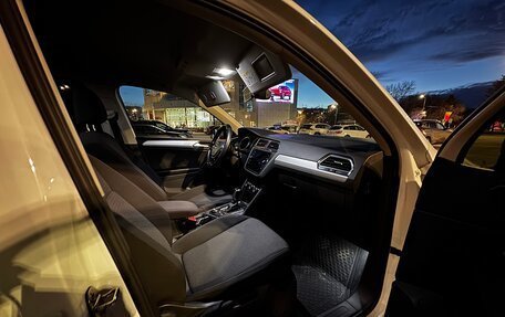 Volkswagen Tiguan II, 2020 год, 3 250 000 рублей, 21 фотография