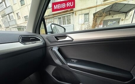 Volkswagen Tiguan II, 2020 год, 3 250 000 рублей, 16 фотография