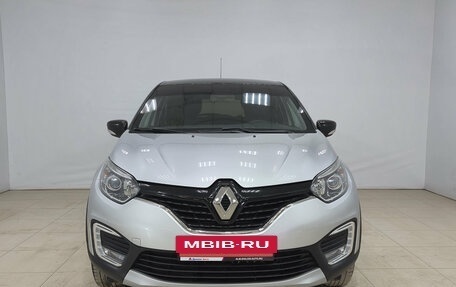 Renault Kaptur I рестайлинг, 2019 год, 1 790 000 рублей, 2 фотография