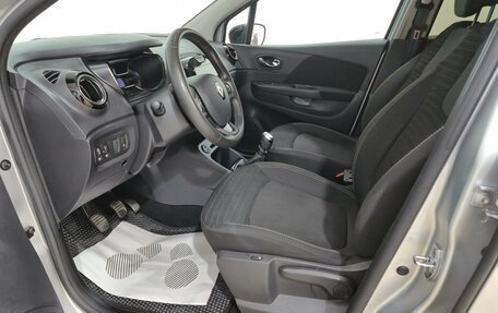 Renault Kaptur I рестайлинг, 2019 год, 1 790 000 рублей, 9 фотография