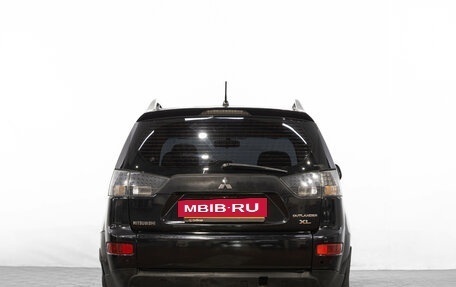 Mitsubishi Outlander III рестайлинг 3, 2007 год, 999 000 рублей, 6 фотография