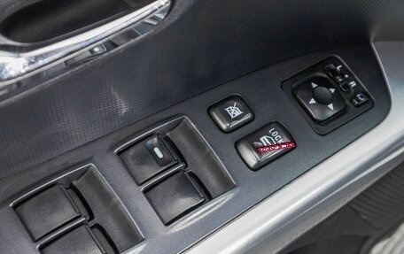 Mitsubishi Outlander III рестайлинг 3, 2007 год, 999 000 рублей, 10 фотография