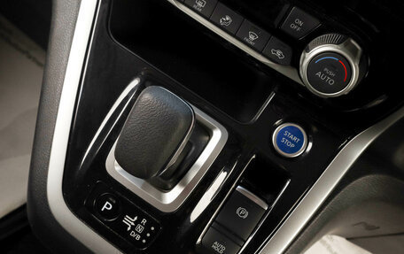 Nissan Serena IV, 2019 год, 2 349 000 рублей, 17 фотография