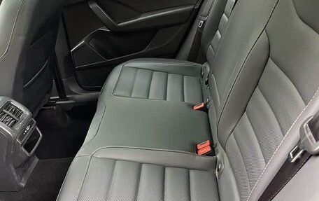 Volkswagen Tharu, 2022 год, 1 800 000 рублей, 17 фотография