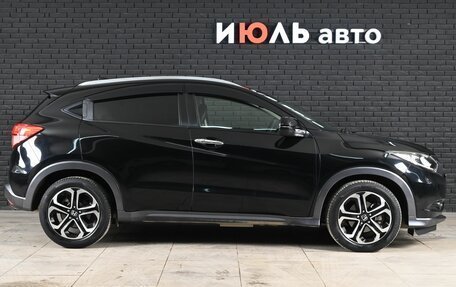 Honda Vezel, 2014 год, 1 650 000 рублей, 9 фотография