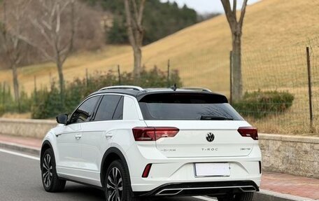 Volkswagen T-Roc I, 2022 год, 1 520 000 рублей, 3 фотография