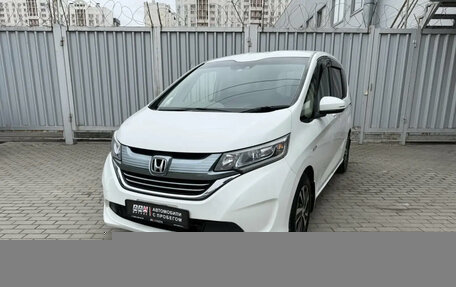 Honda Freed II, 2019 год, 1 750 000 рублей, 1 фотография