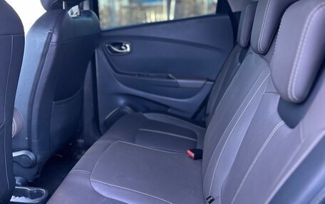 Renault Kaptur I рестайлинг, 2017 год, 1 480 000 рублей, 21 фотография